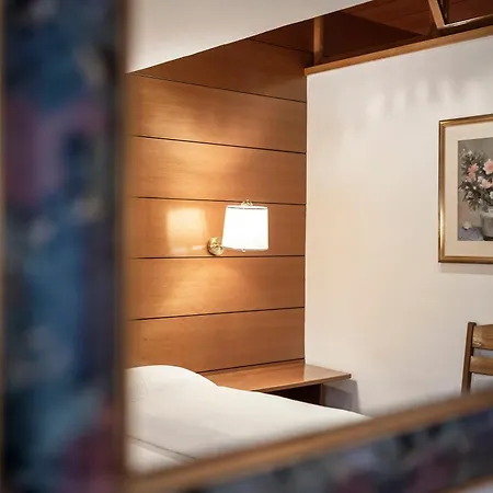 Stella Aparthotel Urtijëi